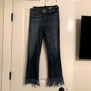 Jeans with fringe